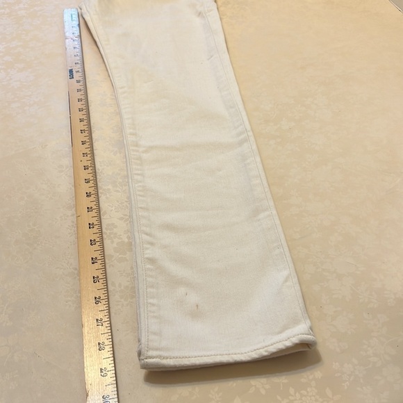 Rock and Republic Mid Rise Jeans.  Berlin. Size 10. Beige - Picture 6 of 8